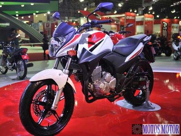 CB 300R 2012 Branca HONDA CB 300R 2012