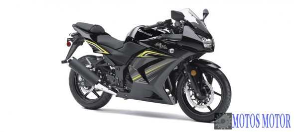 NINJA 250R 2012 Preta KAWASAKI NINJA 250R 2012