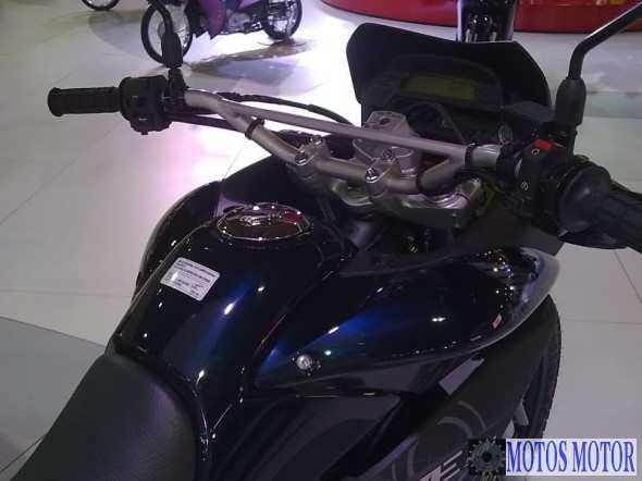 XRE 300 2012 Azul